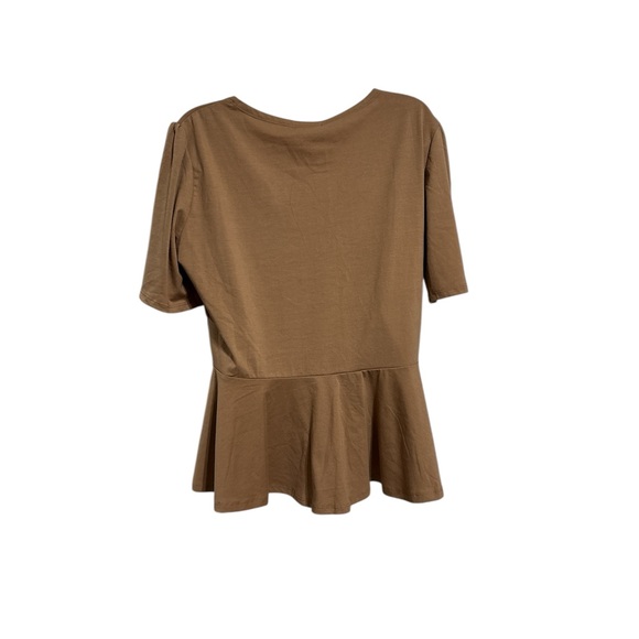 Brown Short Sleeve Peplum Blouse - Picture 2 of 2